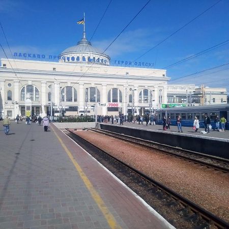 Двухкомнатная Квартира Лофт В Центре Одессы Новострой Рядом С Вокзалом 5 Минут До Дерибасовской И Аркадии โอเดสซา ภายนอก รูปภาพ